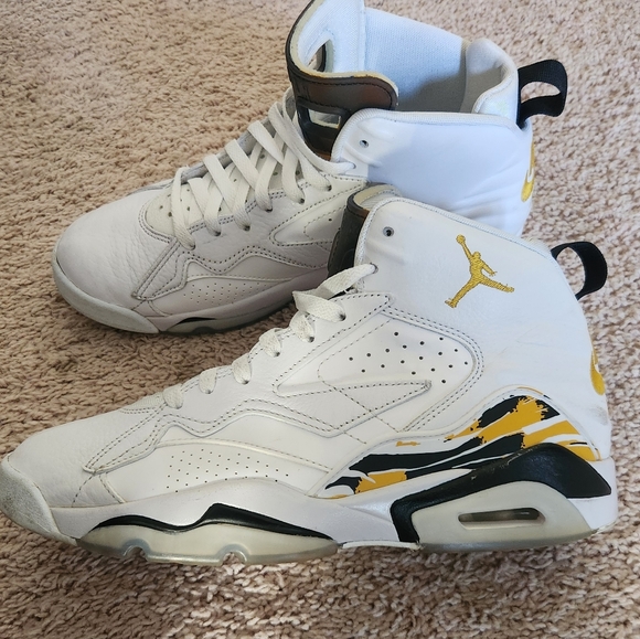 Air Jordan MVP White Yellow Ochre - Black Size10 - Picture 7 of 8